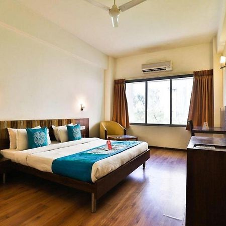 Hotel President Inn By Sky Stays Gandhinagar Ngoại thất bức ảnh