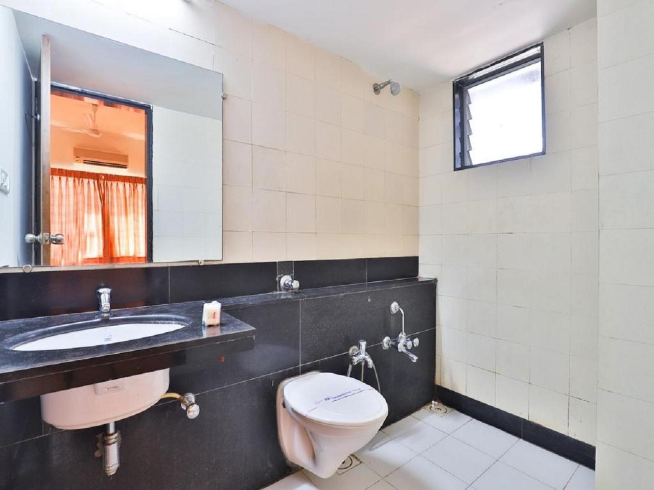 Hotel President Inn By Sky Stays Gandhinagar Ngoại thất bức ảnh